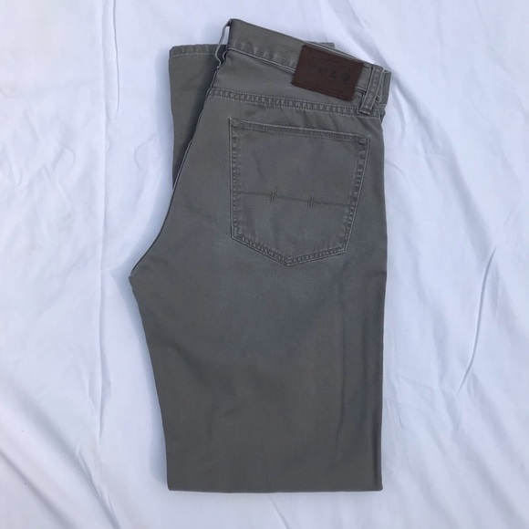 Polo Ralph Lauren Men's Core Chino Pants. - Picture 2 of 4